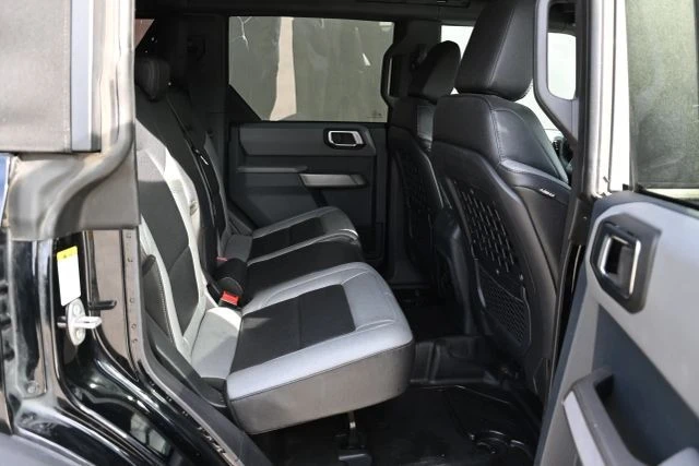2023 Ford Bronco 6th Gen - Image 16 of 20