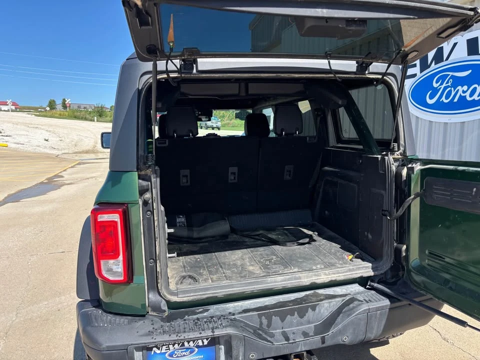2023 Ford Bronco 6th Gen - Image 9 of 9