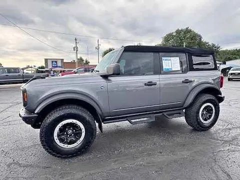 2023 Ford Bronco Black Diamond Sport Utility 4D