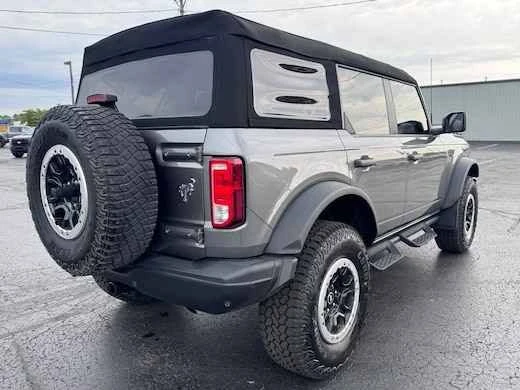 2023 Ford Bronco 6th Gen - Image 2 of 7