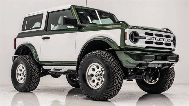 2023 Ford Bronco 6th Gen - Image 4 of 21