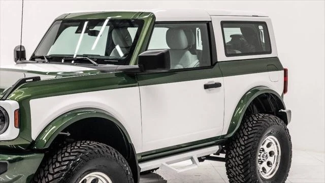2023 Ford Bronco 6th Gen - Image 10 of 21