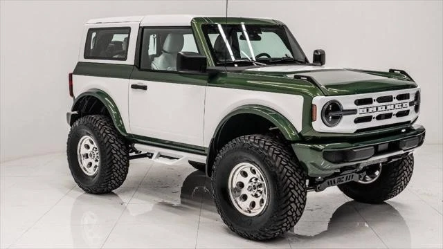 2023 Ford Bronco 6th Gen - Image 18 of 21