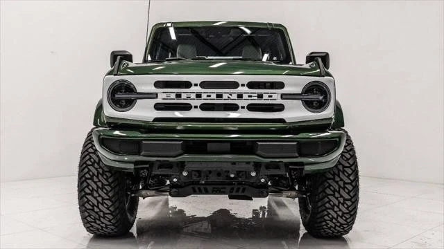 2023 Ford Bronco 6th Gen - Image 17 of 21
