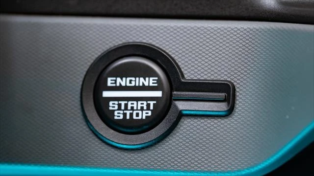 2023 Ford Bronco 6th Gen - Image 24 of 31