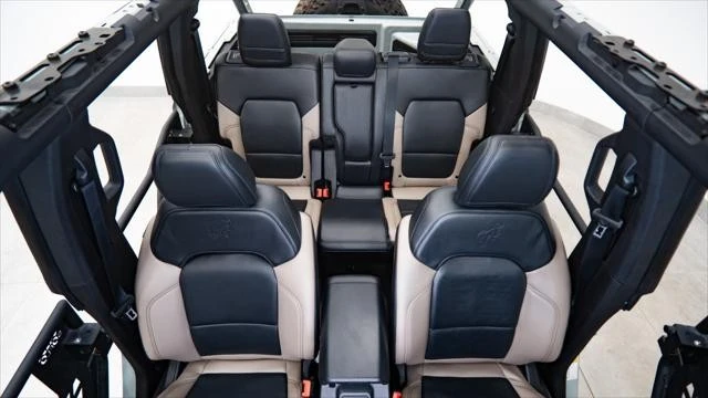 2023 Ford Bronco 6th Gen - Image 3 of 31