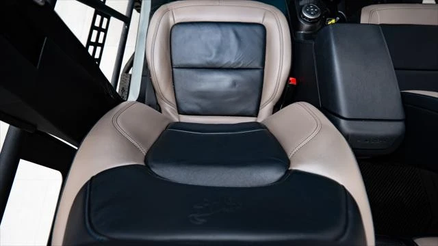 2023 Ford Bronco 6th Gen - Image 18 of 31
