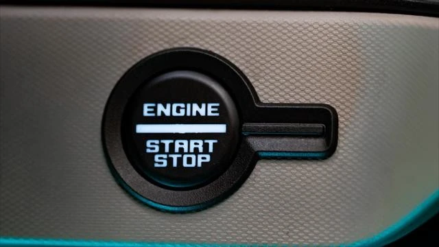 2023 Ford Bronco 6th Gen - Image 27 of 31