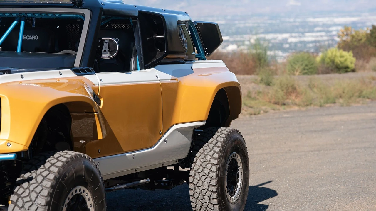 2023 Ford Bronco Raptor 6th Gen - Image 27 of 31