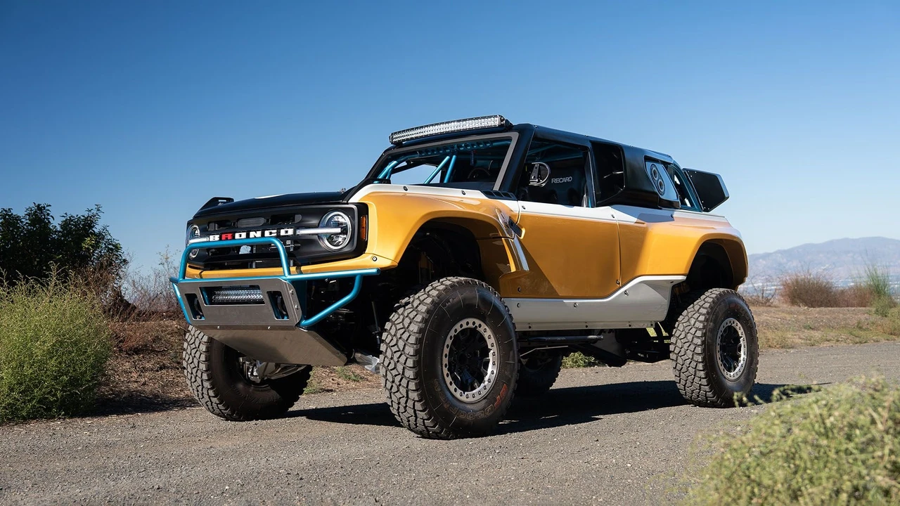 2023 Ford Bronco Raptor 6th Gen - Image 6 of 31