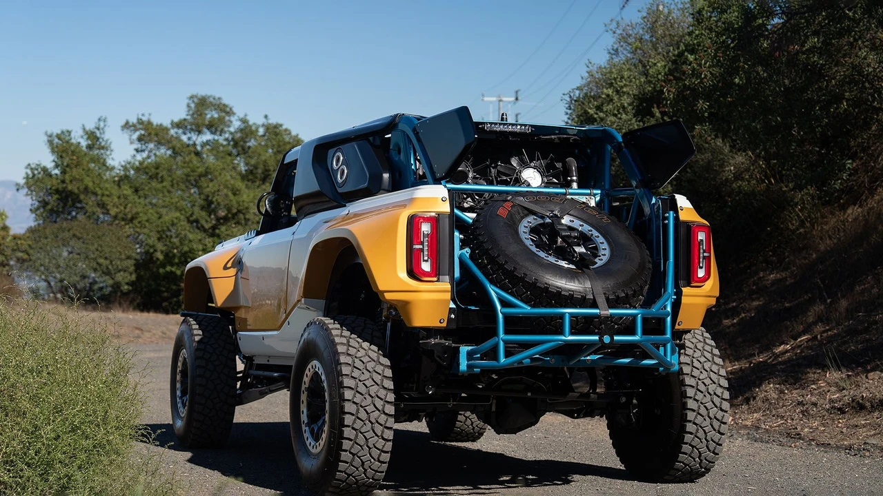 2023 Ford Bronco Raptor 6th Gen - Image 14 of 31
