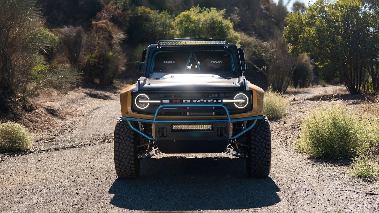 2023 Ford Bronco Raptor 6th Gen - Image 23 of 31