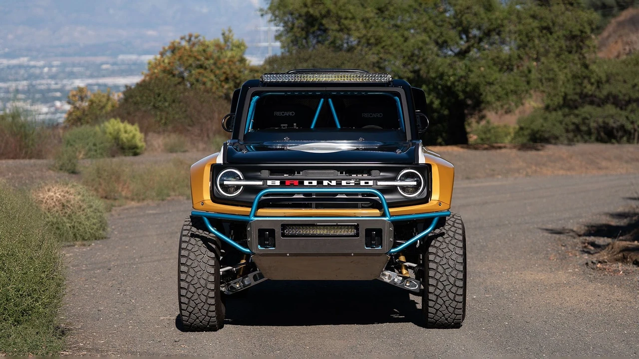 2023 Ford Bronco Raptor 6th Gen - Image 3 of 31