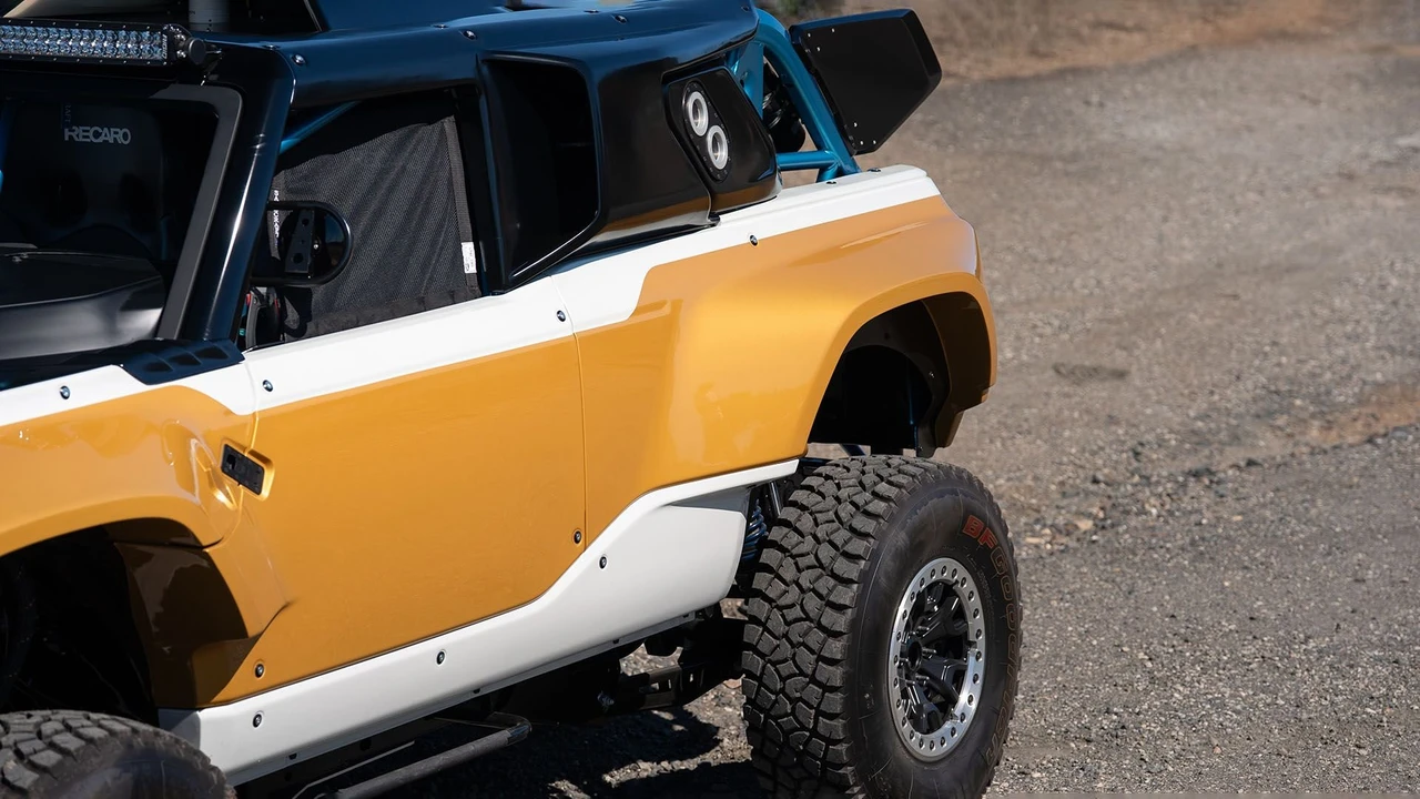 2023 Ford Bronco Raptor 6th Gen - Image 28 of 31