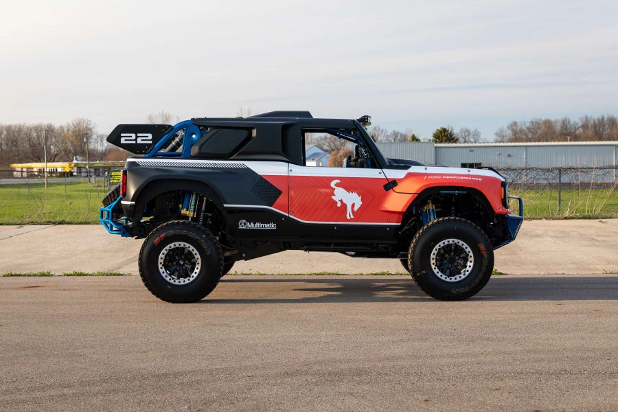 2023 Ford Bronco Raptor 6th Gen - Image 15 of 31