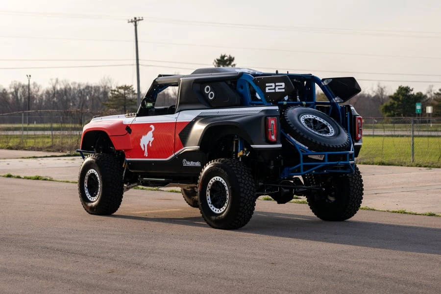 2023 Ford Bronco Raptor 6th Gen - Image 13 of 31