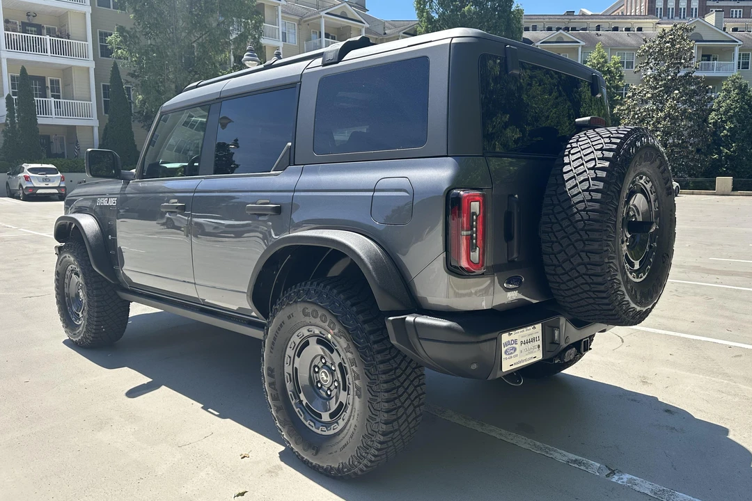 2023 Ford Bronco 6th Gen - Image 4 of 31