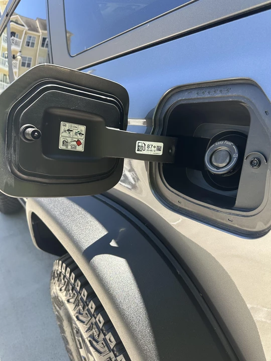 2023 Ford Bronco 6th Gen - Image 30 of 31