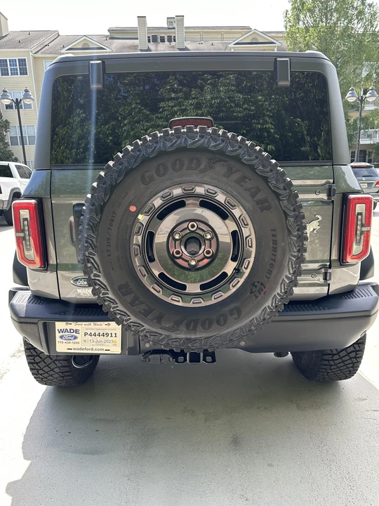 2023 Ford Bronco 6th Gen - Image 9 of 31