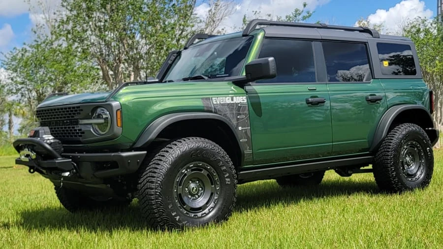 2023 Ford Bronco 6th Gen - Image 23 of 31