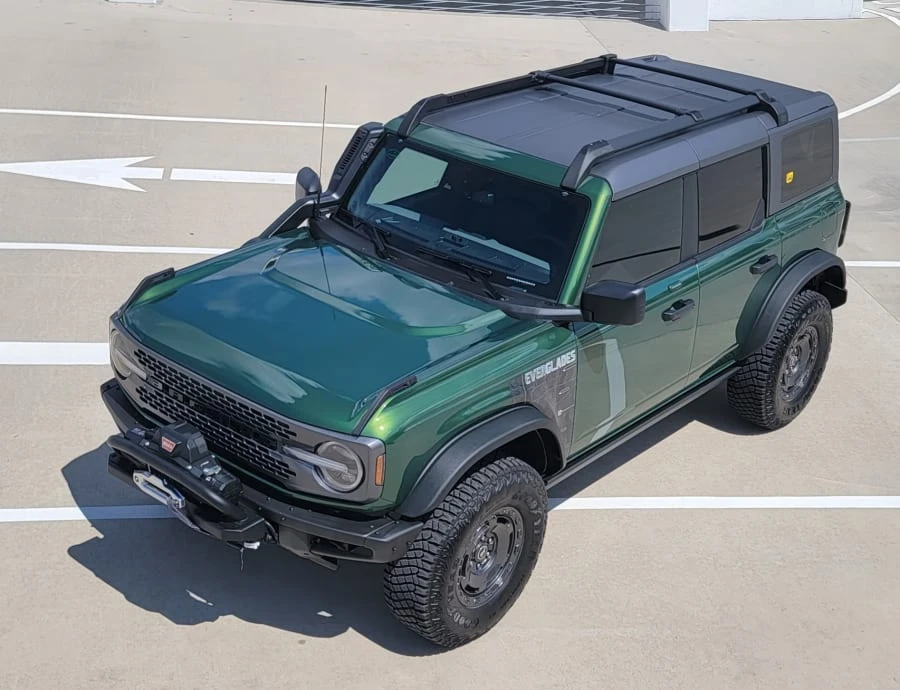 2023 Ford Bronco 6th Gen - Image 9 of 31