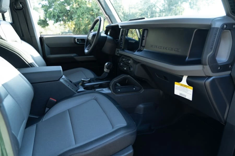 2023 Ford Bronco 6th Gen - Image 13 of 16