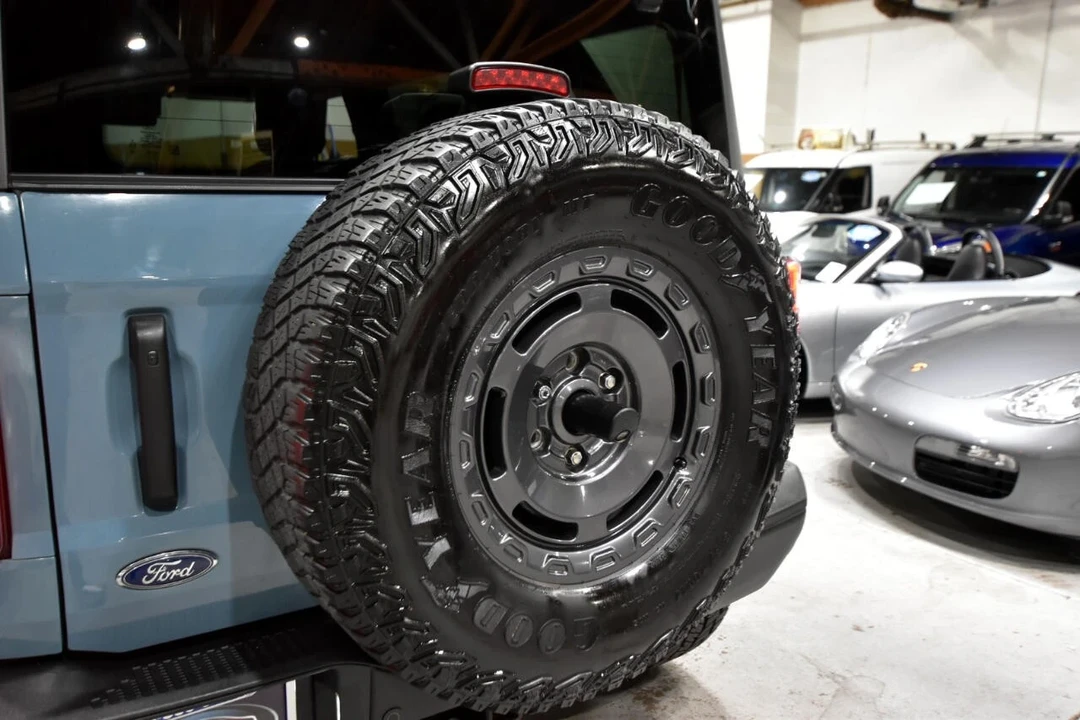 2023 Ford Bronco 6th Gen - Image 16 of 21