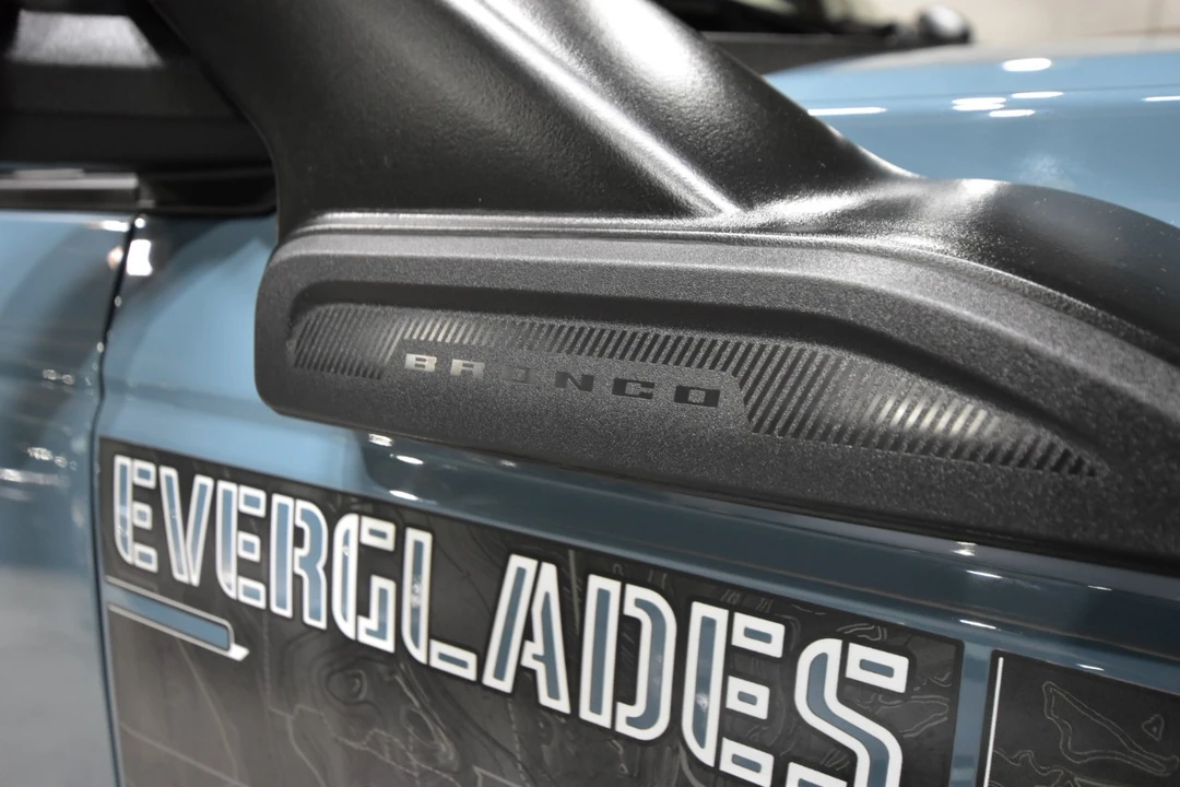 2023 Ford Bronco 6th Gen - Image 9 of 21