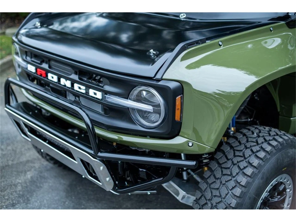 2023 Ford Bronco 6th Gen - Image 19 of 31