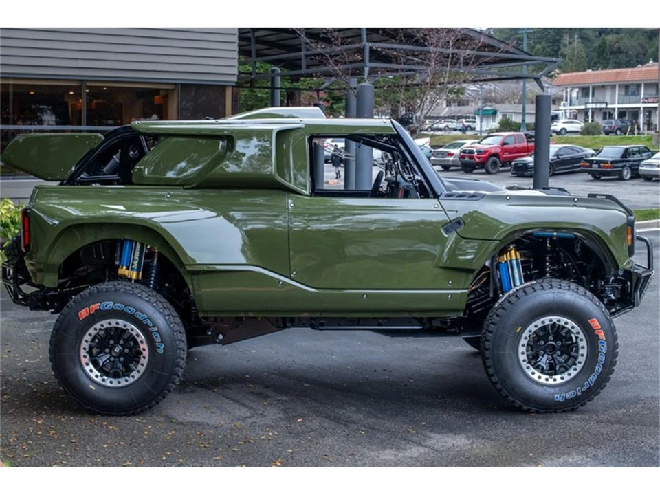 2023 Ford Bronco 6th Gen - Image 6 of 31