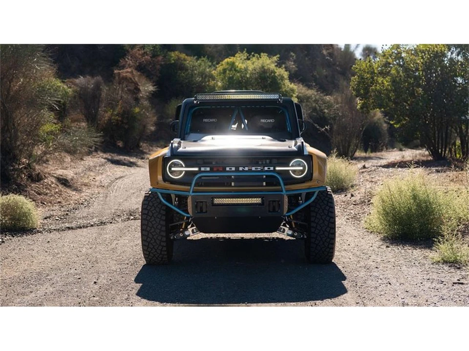 2023 Ford Bronco 6th Gen - Image 13 of 31
