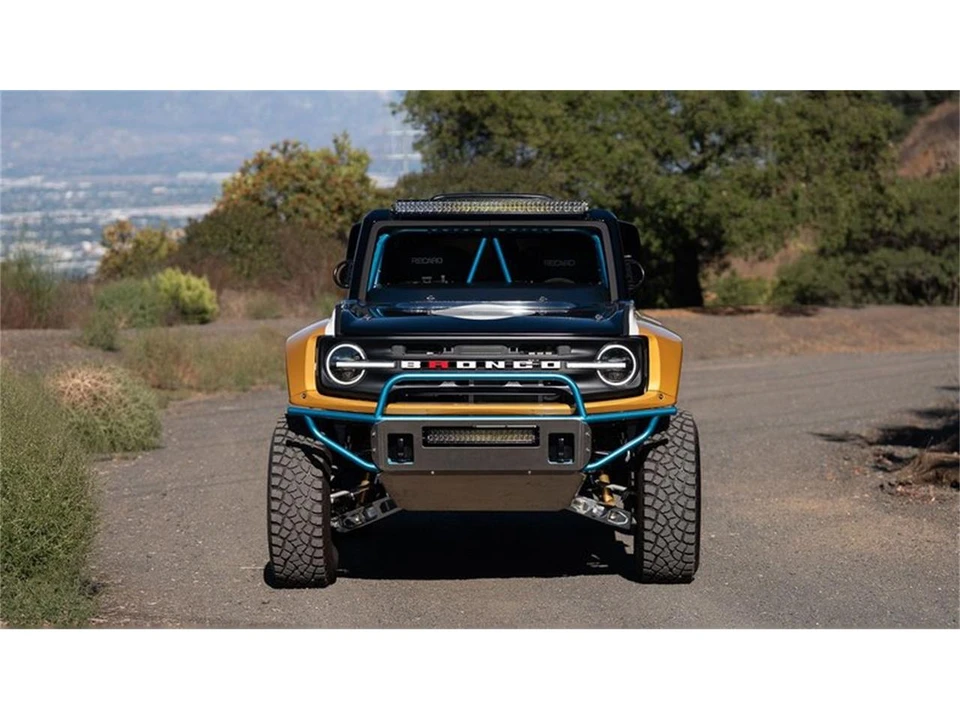 2023 Ford Bronco 6th Gen - Image 4 of 31