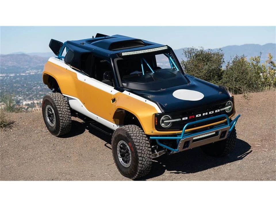 2023 Ford Bronco 6th Gen - Image 20 of 31