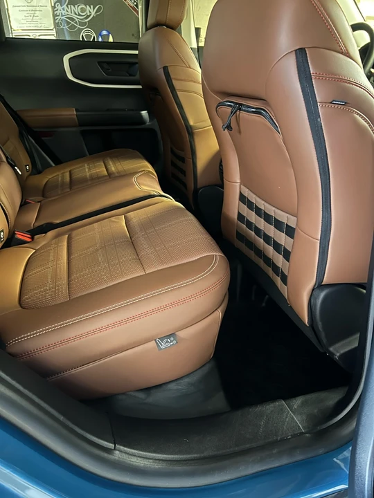 2023 Ford Bronco 6th Gen - Image 10 of 12