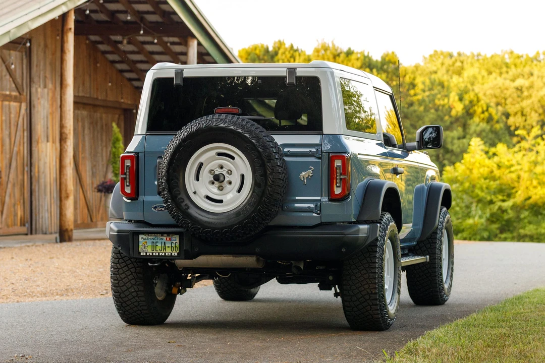 2023 Ford Bronco 6th Gen - Image 12 of 31