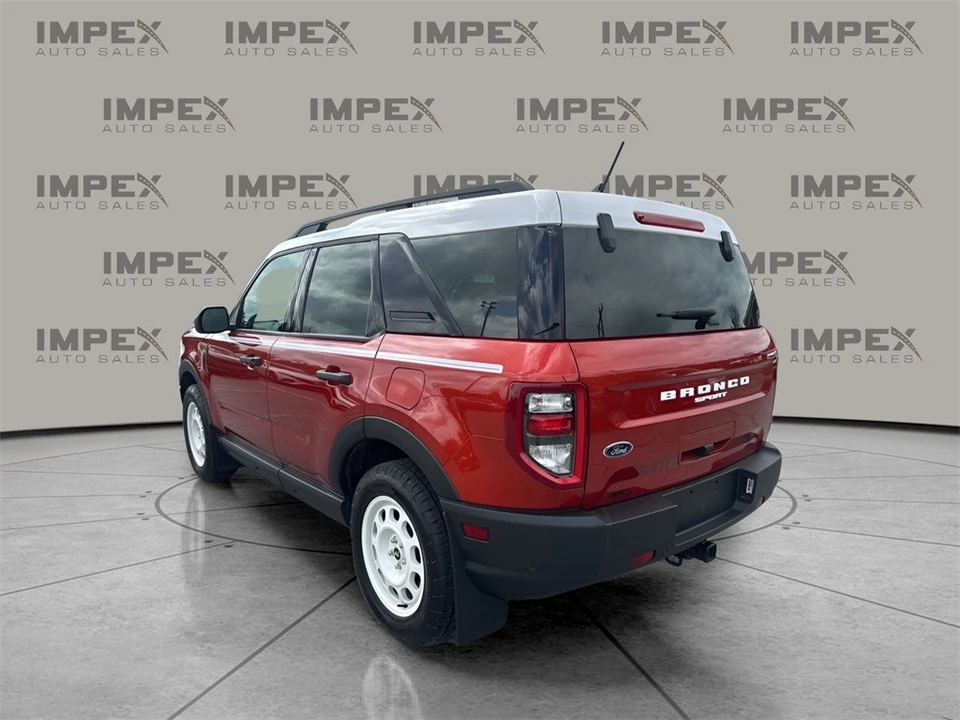 2023 Ford Bronco 6th Gen - Image 3 of 12
