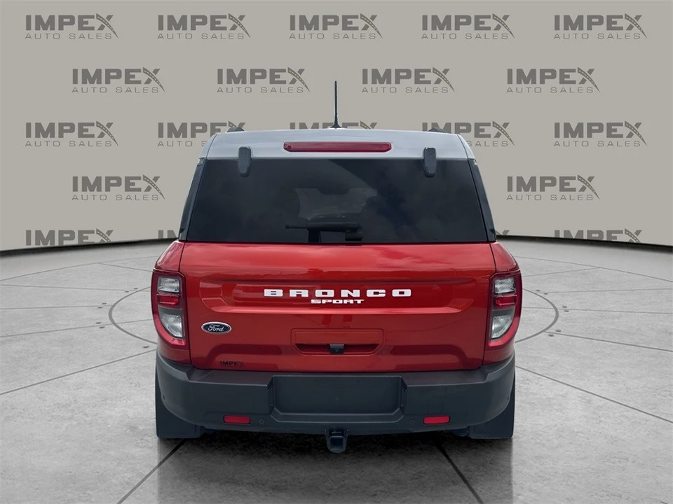 2023 Ford Bronco 6th Gen - Image 4 of 12