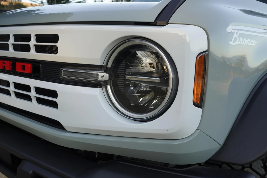 2023 Ford Bronco 6th Gen - Image 19 of 25