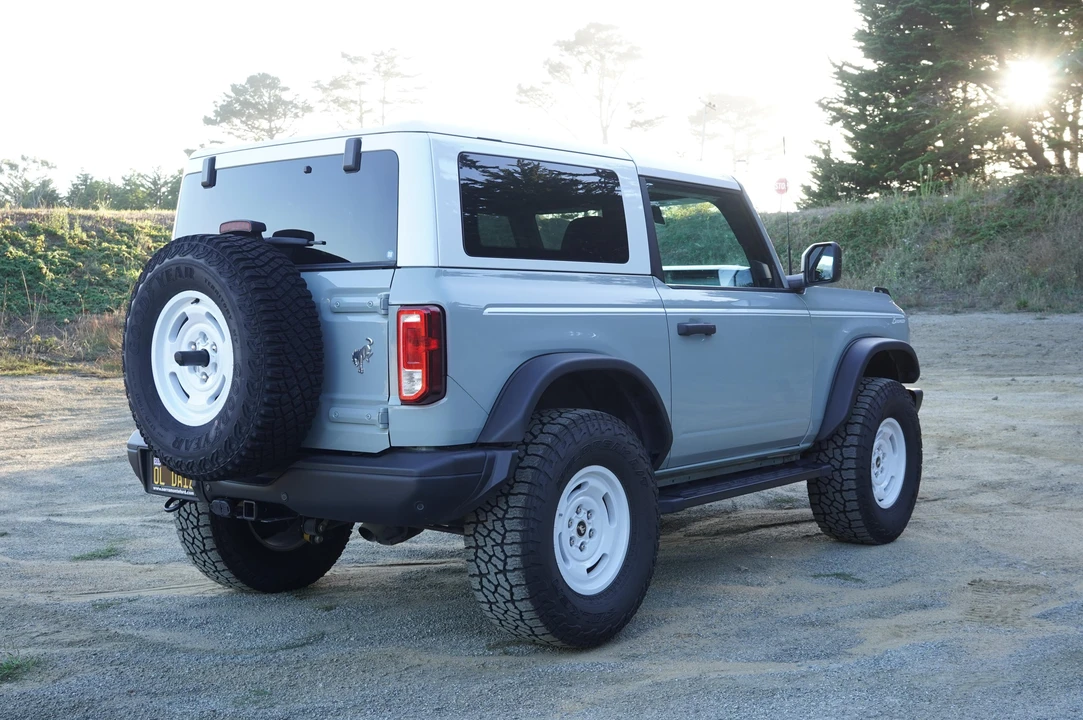 2023 Ford Bronco 6th Gen - Image 10 of 25