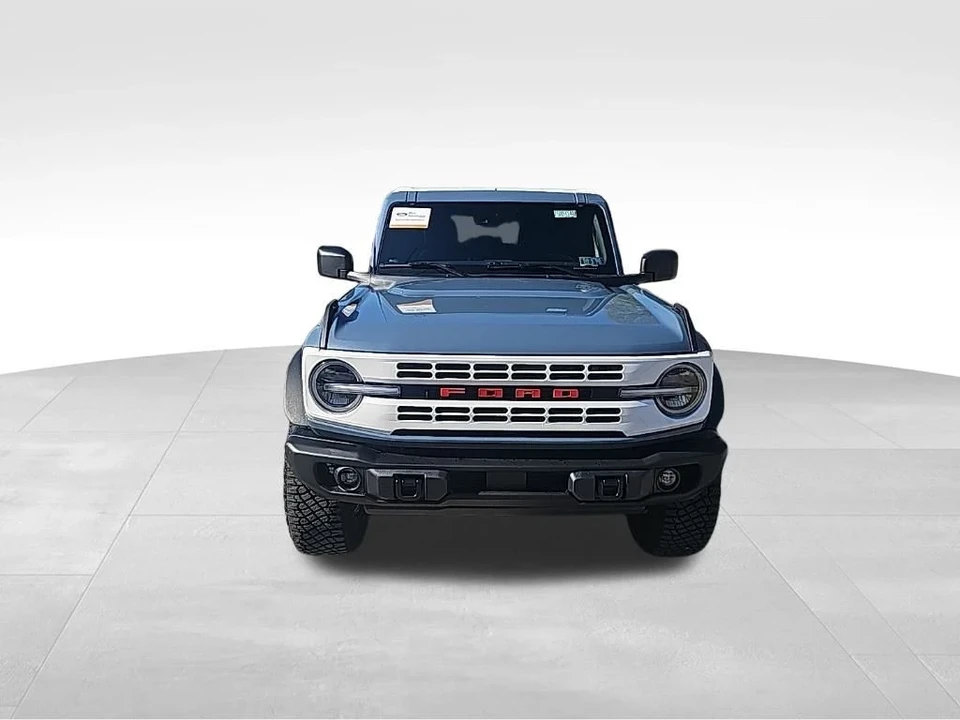 2023 Ford Bronco 6th Gen - Image 2 of 21