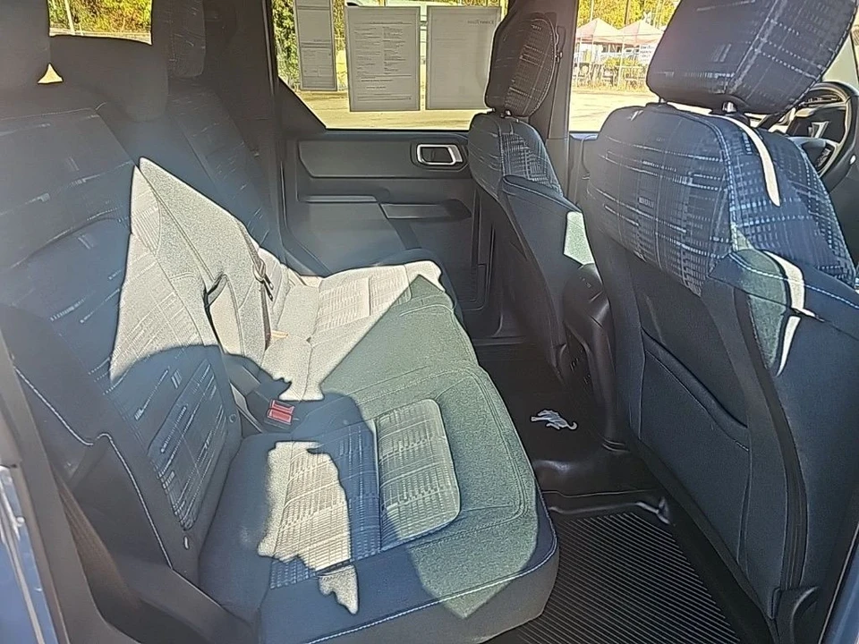 2023 Ford Bronco 6th Gen - Image 14 of 21