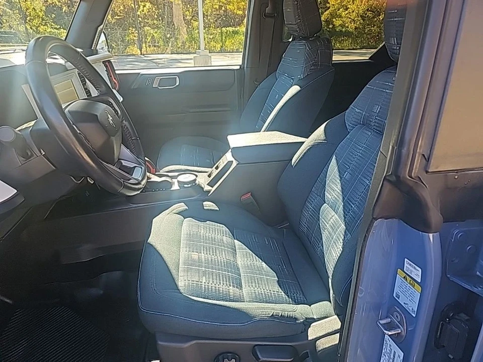 2023 Ford Bronco 6th Gen - Image 19 of 21