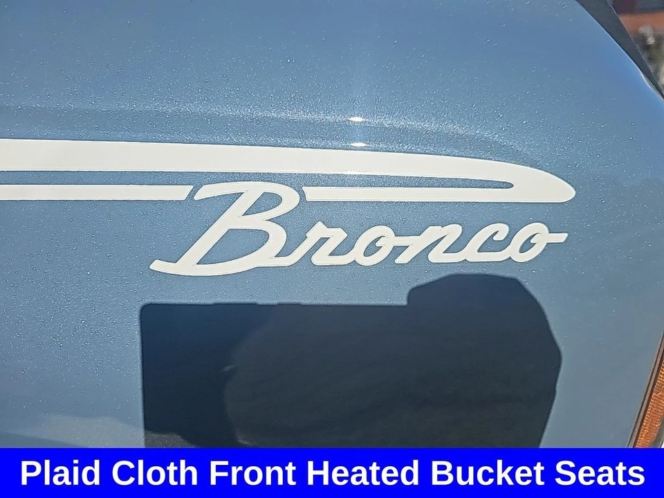 2023 Ford Bronco 6th Gen - Image 11 of 12