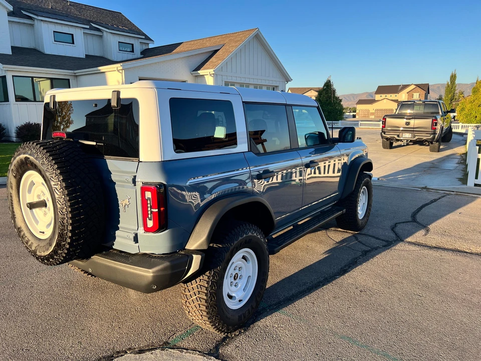 2023 Ford Bronco 6th Gen - Image 12 of 31
