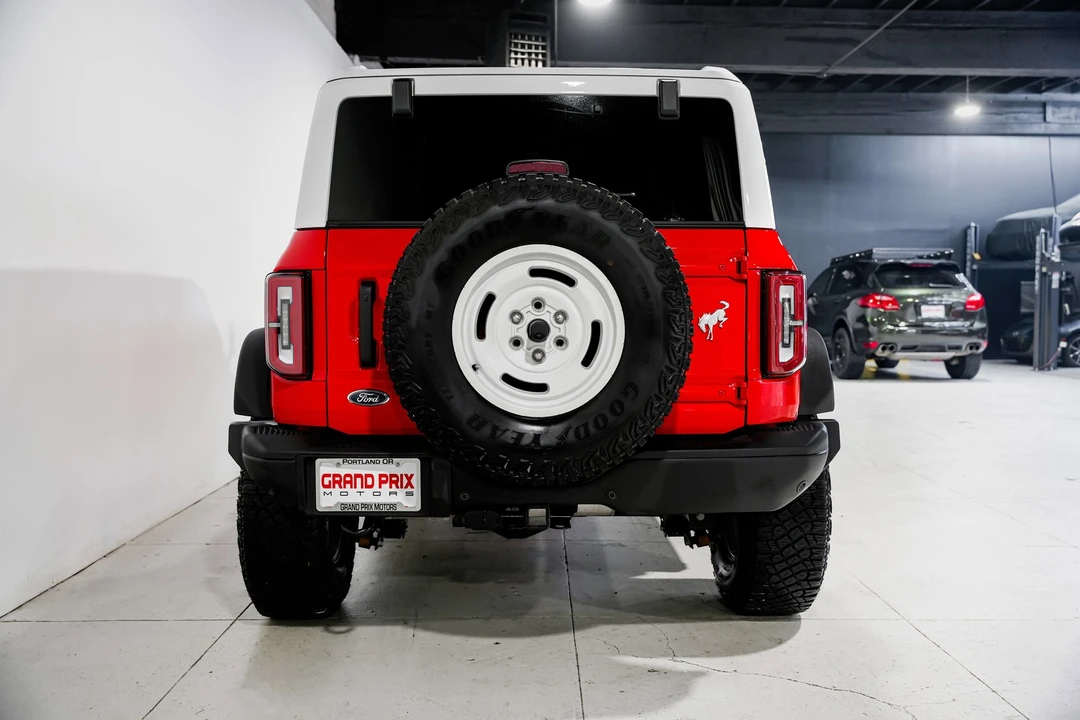 2023 Ford Bronco 6th Gen - Image 4 of 12