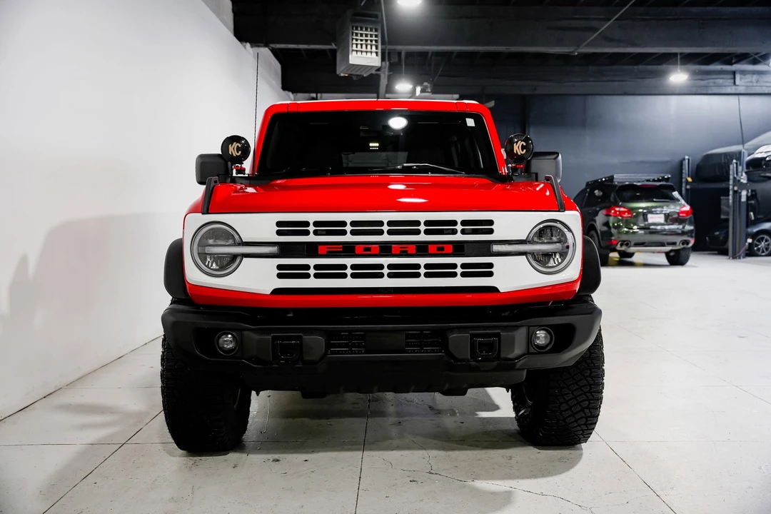 2023 Ford Bronco 6th Gen - Image 5 of 12