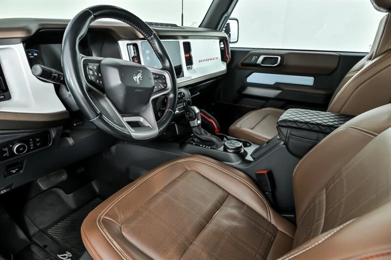 2023 Ford Bronco 6th Gen - Image 16 of 31