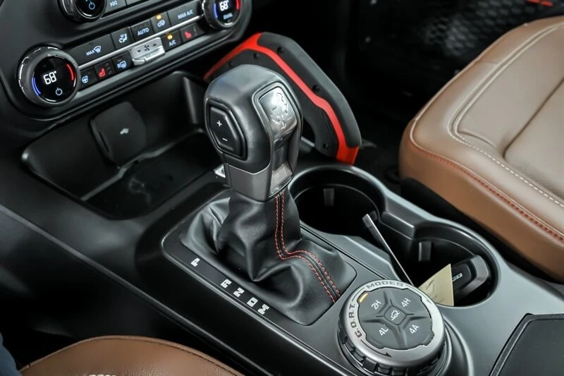 2023 Ford Bronco 6th Gen - Image 29 of 31