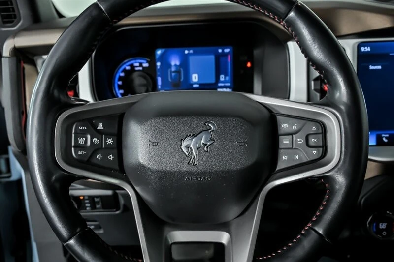 2023 Ford Bronco 6th Gen - Image 23 of 31