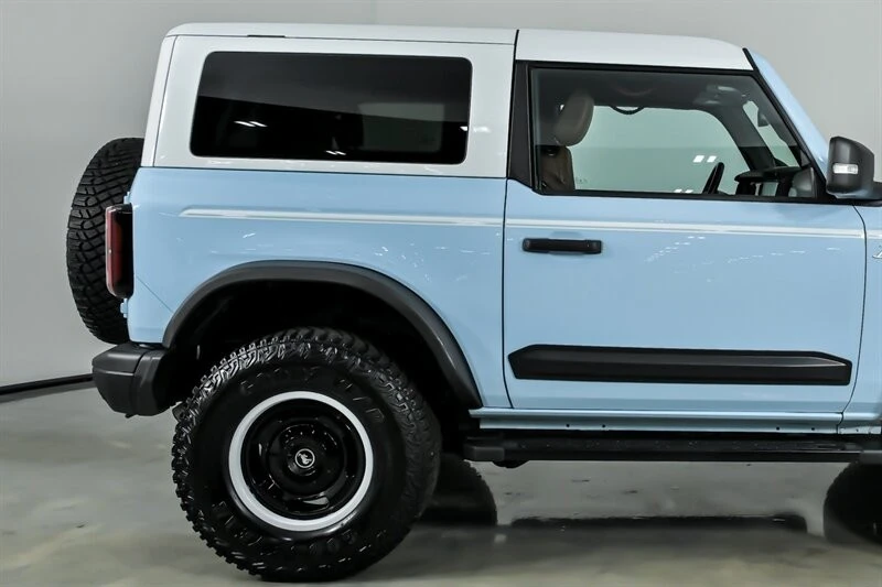 2023 Ford Bronco 6th Gen - Image 11 of 31